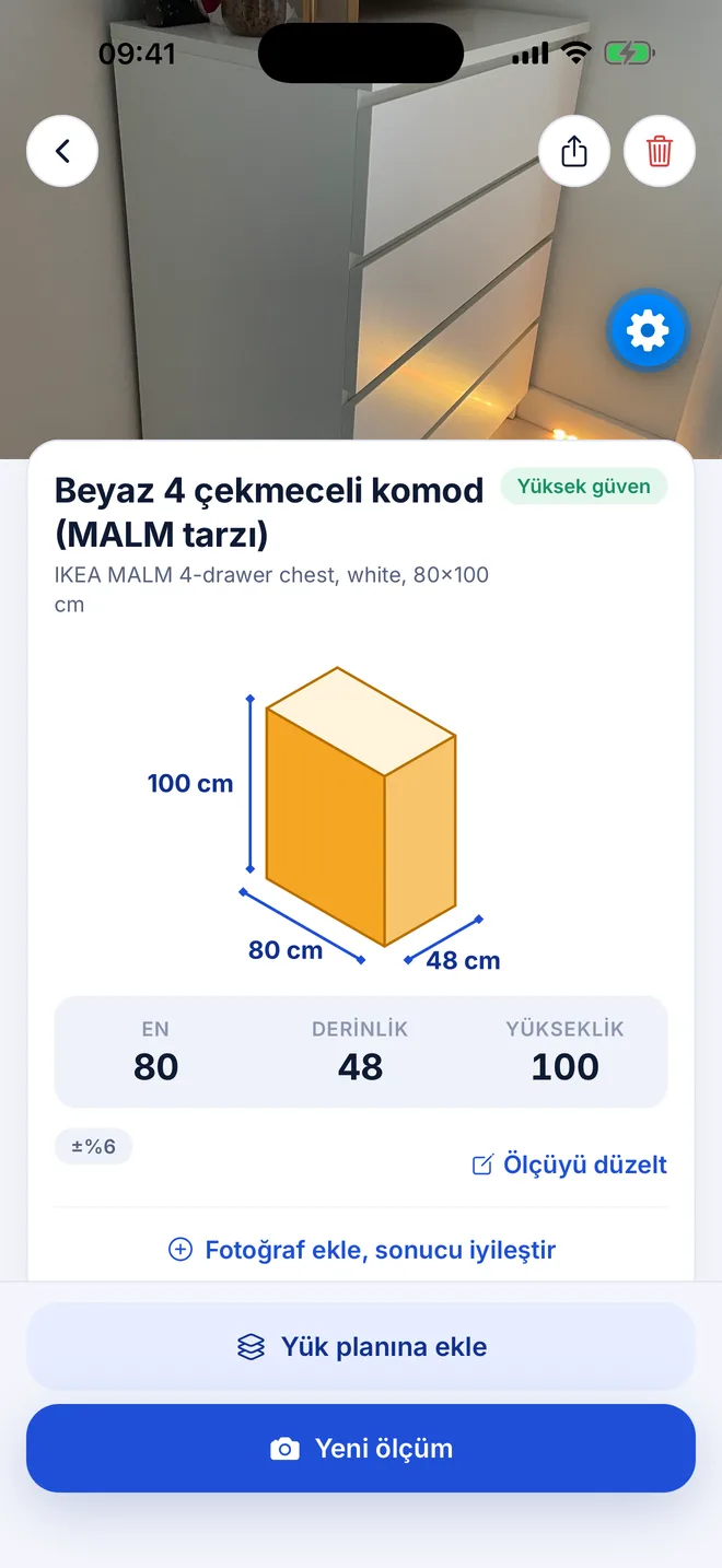Sonuç ekranı: beyaz komodin için 80 × 48 × 100 cm ölçüsü ve yüksek güven etiketi